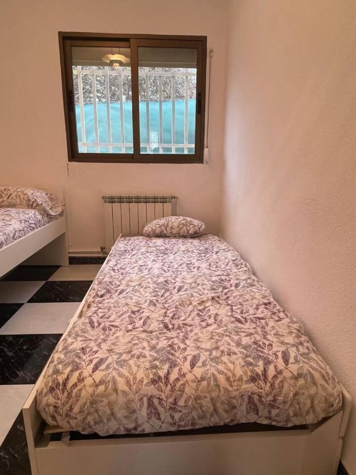 Casa Con Jardin En Ogijares Villa Eksteriør billede